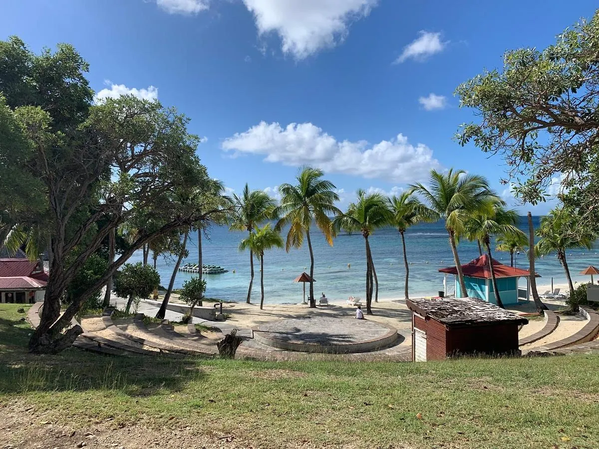 T3 Les Pieds Dans L'Eau A St Anne Aparthotel Sainte-Anne